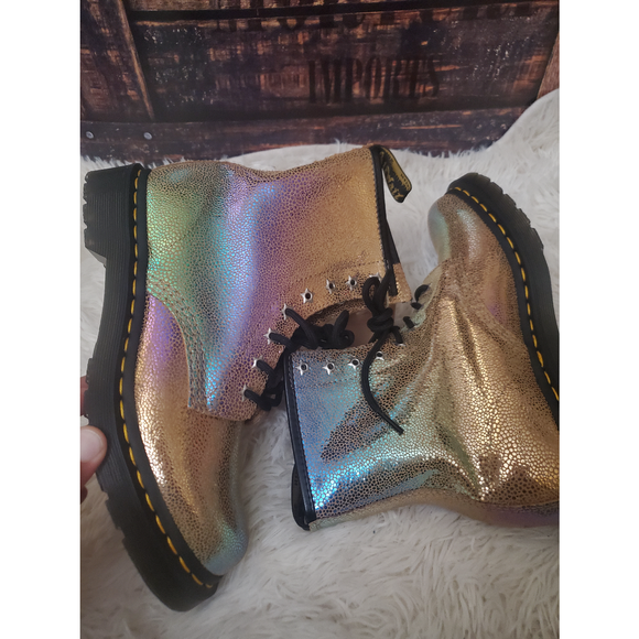 LAST DAY!Holo Gold DR.Martens Boots - Picture 4 of 6